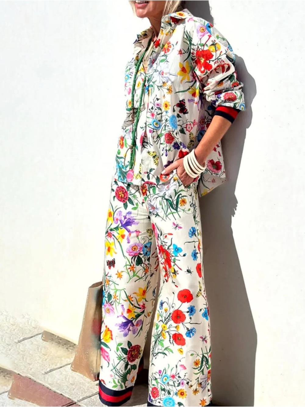 🌸💐🪴🌻Floral Wide-Leg Palazzo Pants in Ivory - Picture 3 of 9